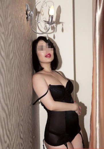 Карина - Индивидуалка СПб +7(911)830-07-16