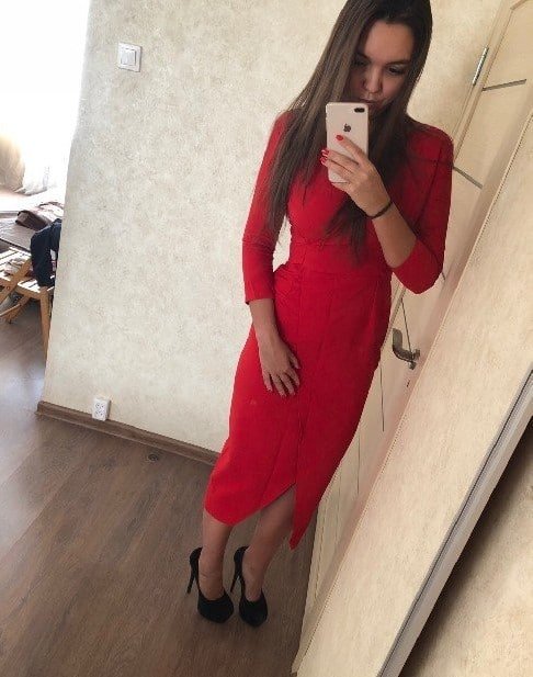 Даша - Индивидуалка СПб +7(981)260-89-38 